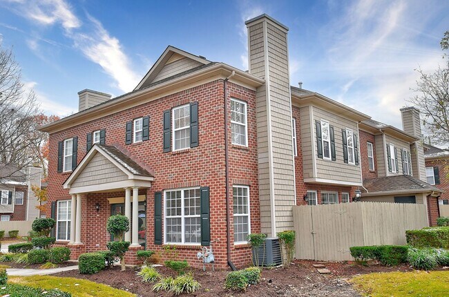 Building Photo - FOR RENT - VIRGINIA BEACH