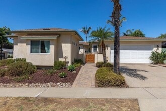 Building Photo - 6306 Seaman St