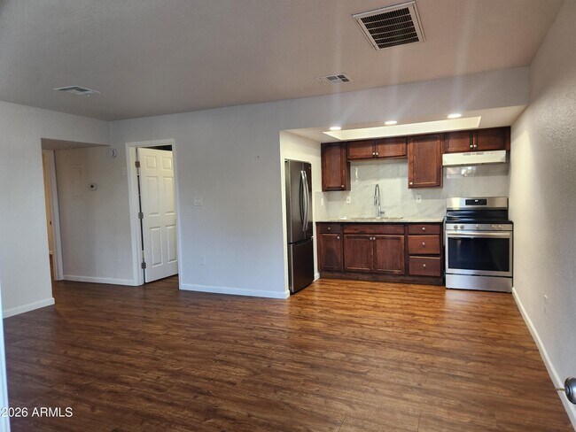 Foto del edificio - 918 E Garfield St