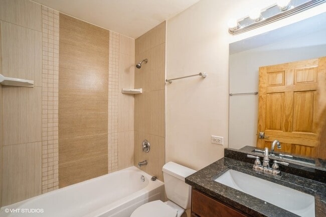 Foto del edificio - 6223 S Kenwood Ave