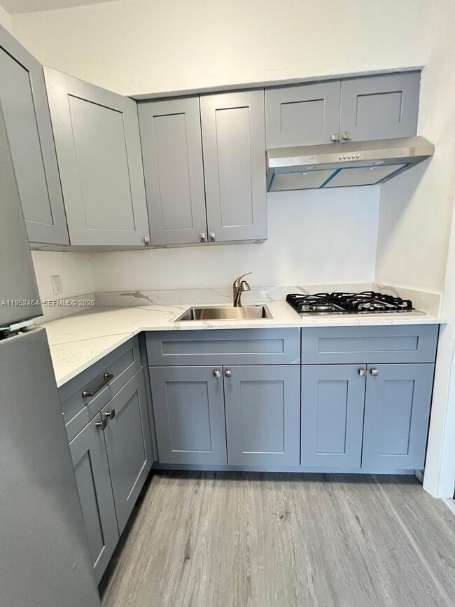 Foto del edificio - 600 SW 16th Ave