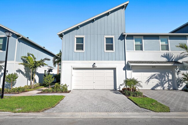 Foto del edificio - 16377 Biltmore Lndg