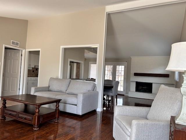 Foto del edificio - 928 Wisteria Way