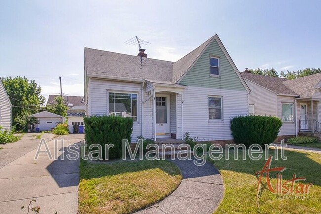 Building Photo - 4661 W 146th St