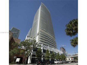 Building Photo - 1100 S Miami Ave