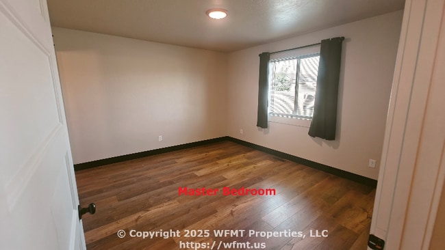 Foto del edificio - 852 S Camas Ln