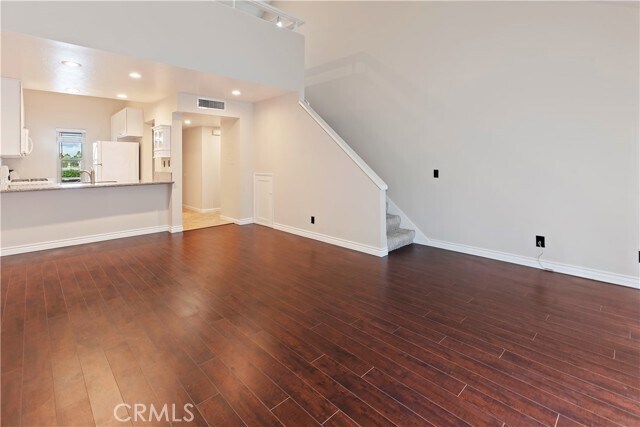 Building Photo - 423 Orange Blossom