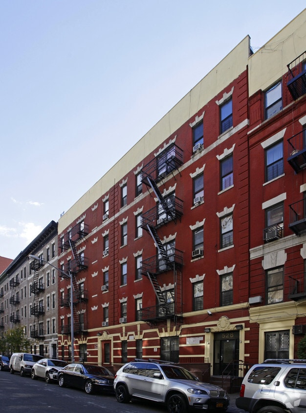 Building Photo - Sinclair Houses