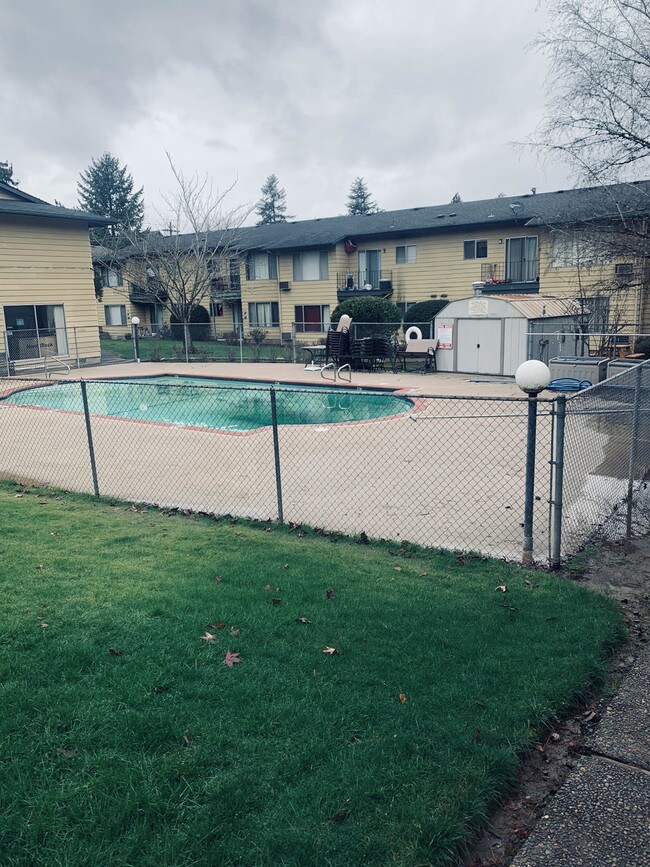 Foto del edificio - 5840 SW Erickson Ave