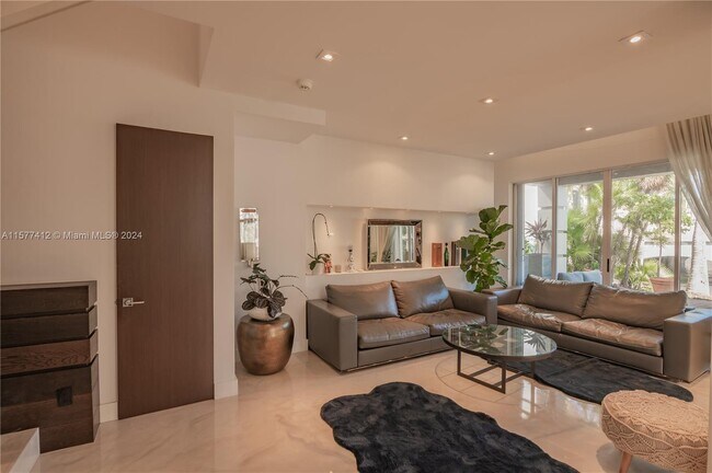 Foto del edificio - 20715 NE 30th Pl