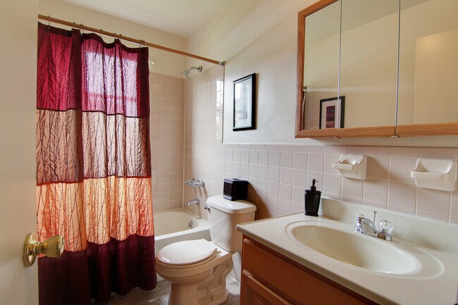 Foto del interior - Hillside Gardens