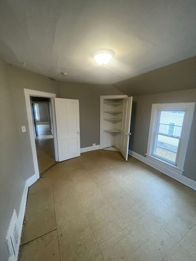 Building Photo - 235 N 37th St