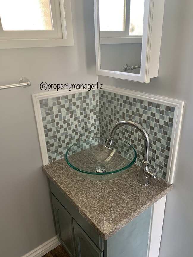 Bathroom sink - 6255 Gifford Ave
