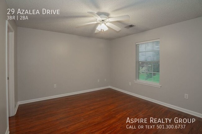 Building Photo - 29 Azalea Dr