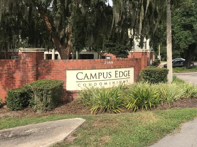 Foto del edificio - 2360 SW Archer Rd