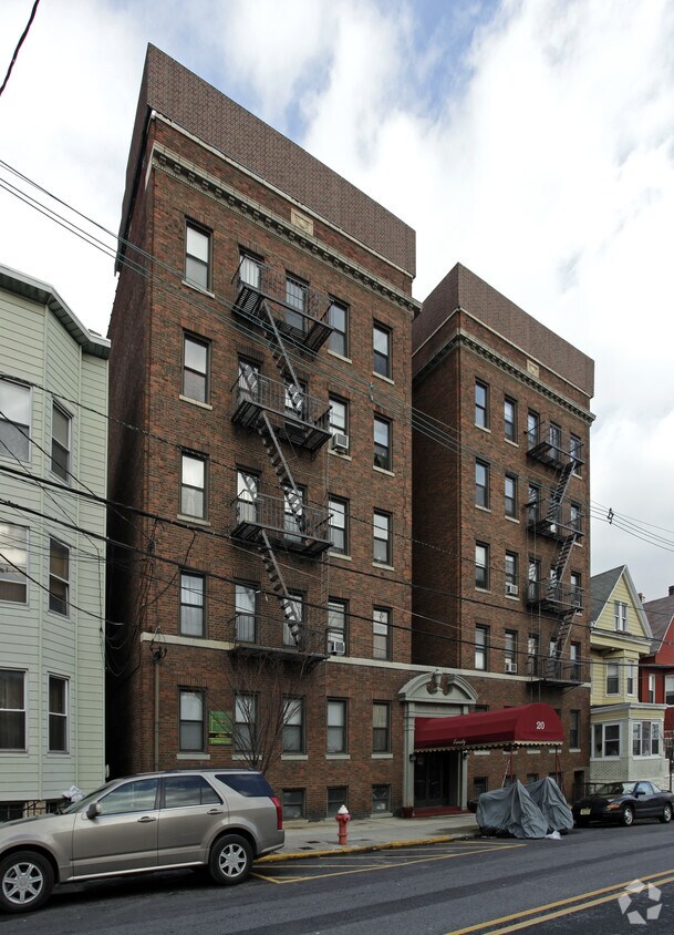 20 48th St, Weehawken, NJ 07086 Apartments in Weehawken, NJ