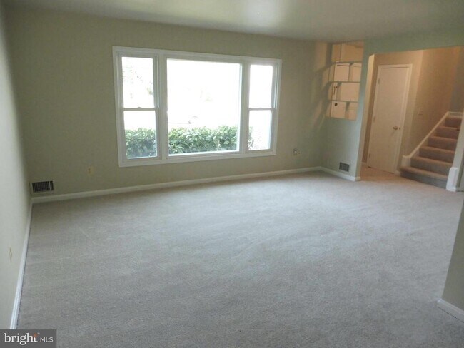 Building Photo - 4418 Aspen Hill Rd