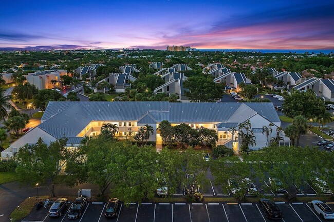 Building Photo - 1605 S US Hwy 1