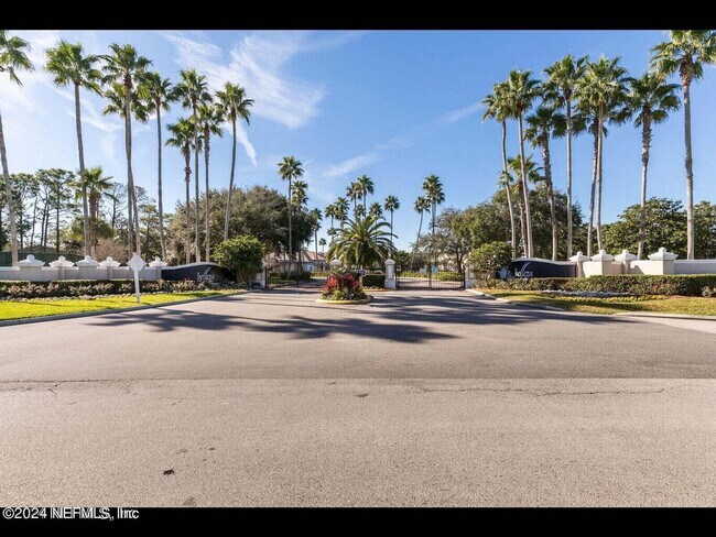 Foto del edificio - 440 Timberwalk Ct