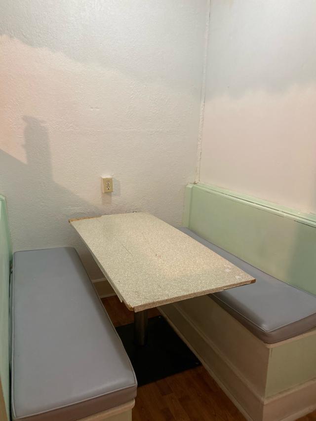 Building Photo - 1 bedroom in Huntington WV 25701