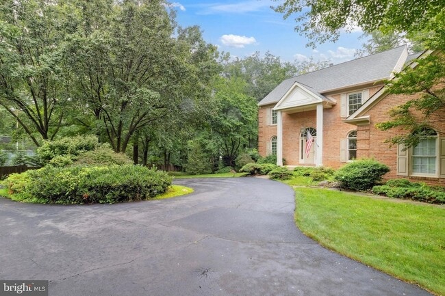 Building Photo - 4427 Brookside Dr