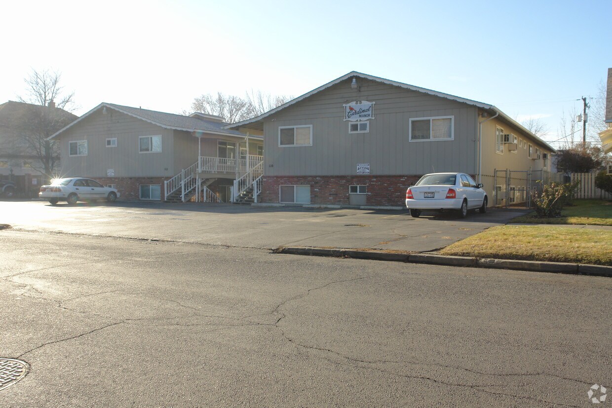 Foto del edificio - 110-112 S 11th Ave