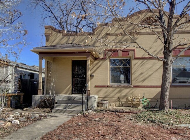 Building Photo - 3412 N Raleigh St