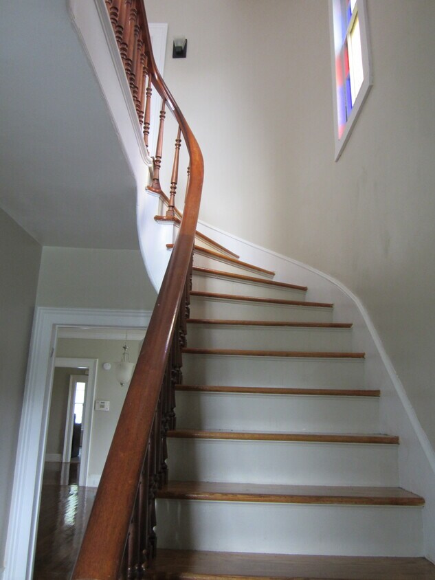 Foto principal - 977 Whalley Ave