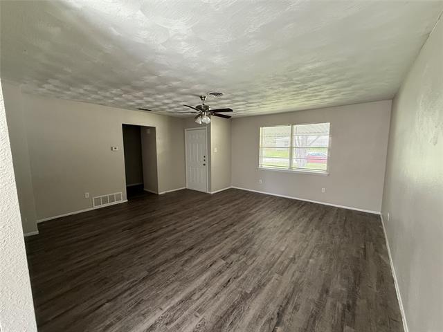 Foto del edificio - 4828 Harper Dr