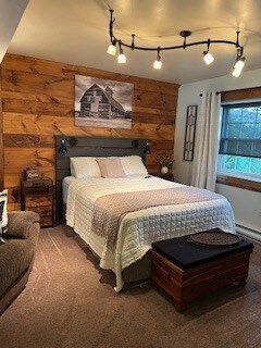 Foto del edificio - 2151 Pineview Cir