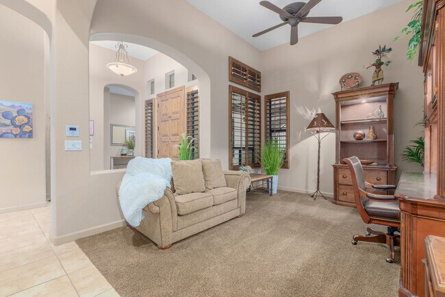 Foto del edificio - 3644 N Sagewood Cir