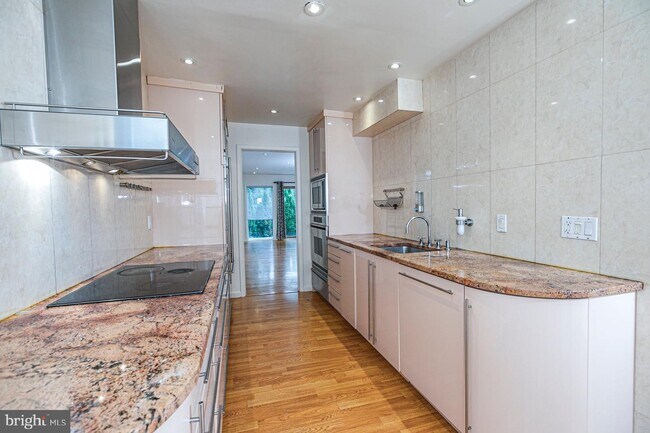 Foto del edificio - 43 Gordon Way