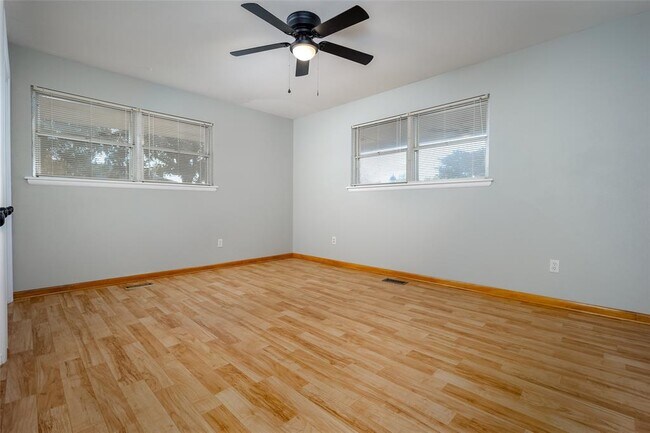 Foto del edificio - 2321 NW 48th St