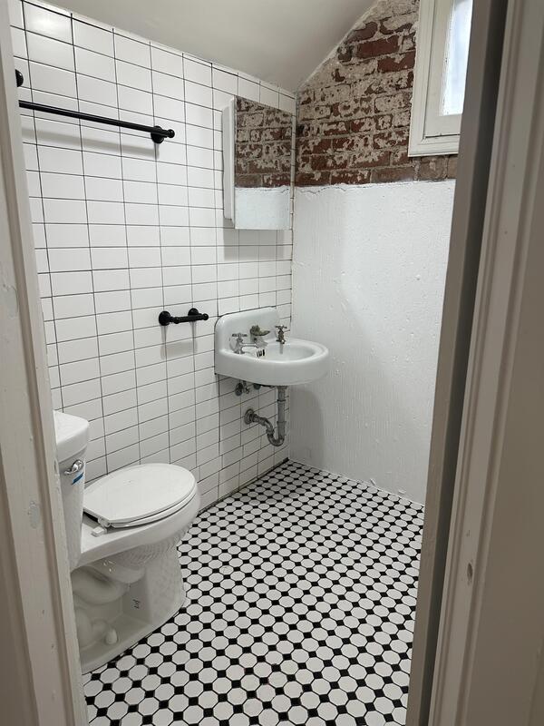 Foto del edificio - 1329 11th Ave