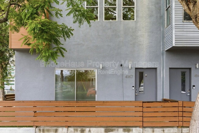 Building Photo - 4147 Bachman Pl