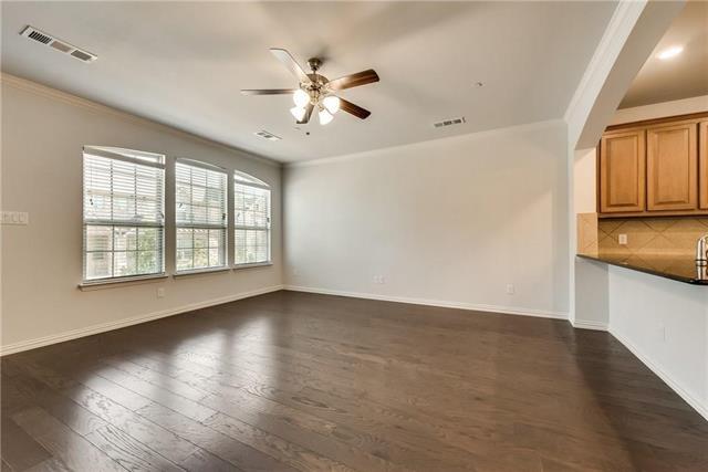 Building Photo - 2559 Sarah Ln