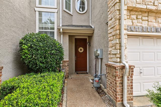 Building Photo - 2615 Corbeau Dr