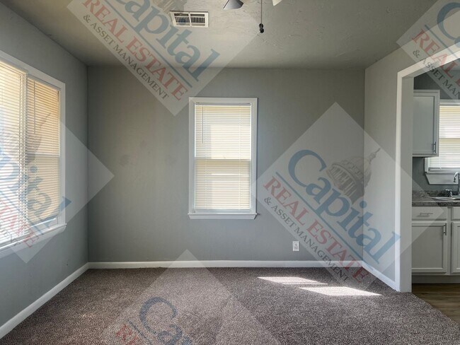 Foto del edificio - Cozy 2 Bedroom