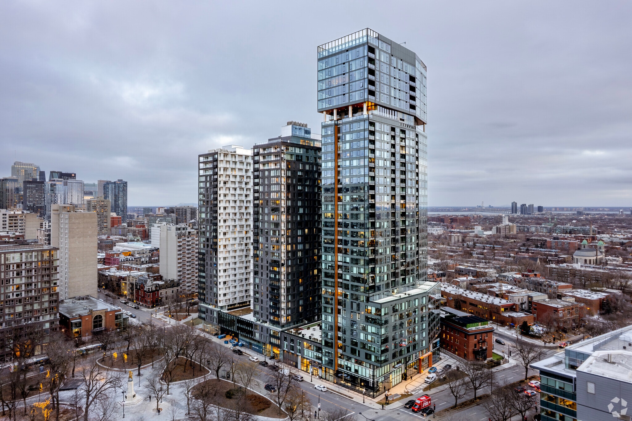 EAST/WEST CONDOS - PHASE 2