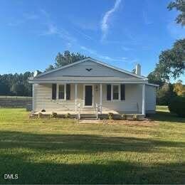 Foto principal - 406 Henry Baker Rd