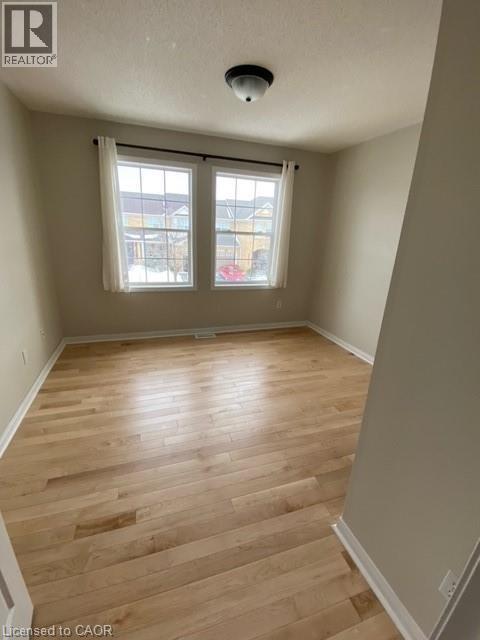 Building Photo - 1065 Barclay Cir