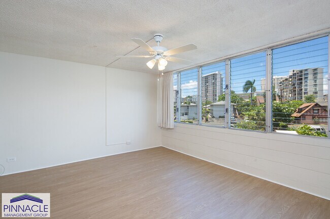 Foto del edificio - 1550 Wilder Ave