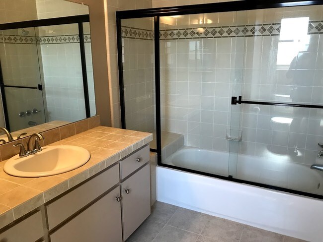 Foto del edificio - 1125 Wren Glen