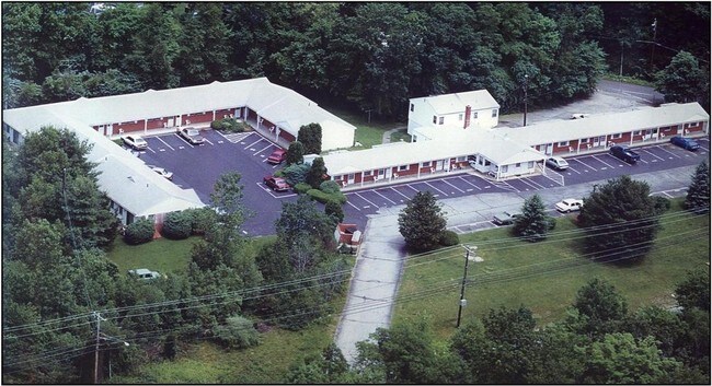 Colonial Efficiency Apartments Mystic Ct Apartments Com