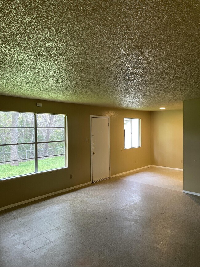 Building Photo - 6200 Wagon Bend