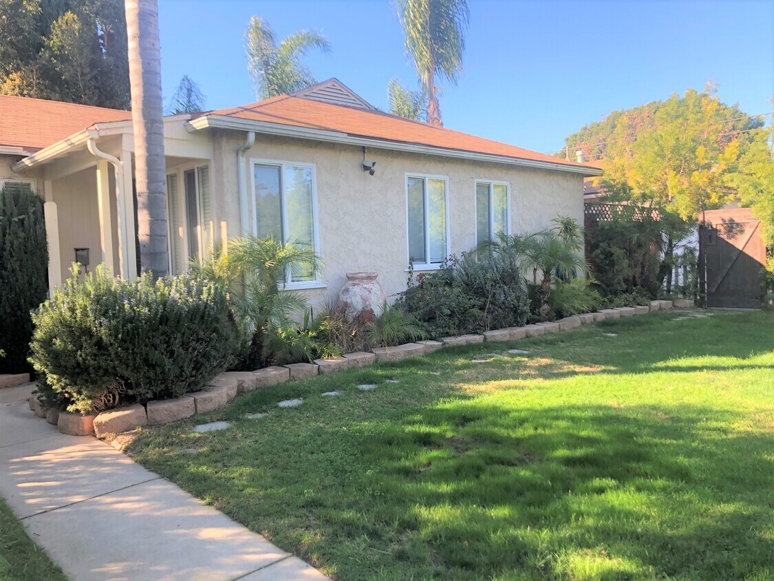 6443 W 86th Pl, Westchester, CA 90045 Apartments in Westchester, CA