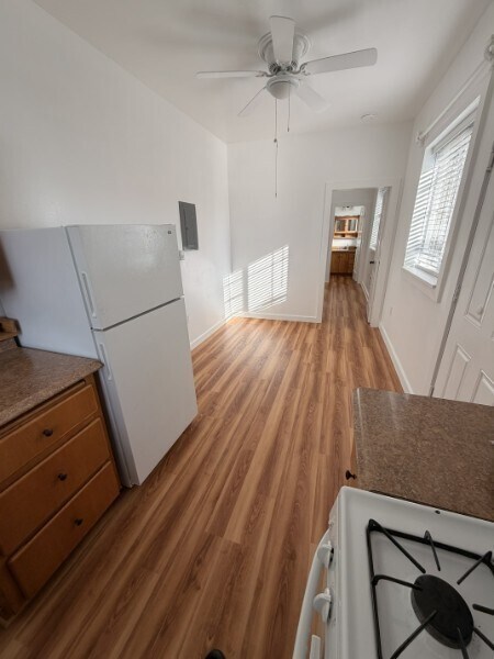 Foto del edificio - 13330 Clairmont Way