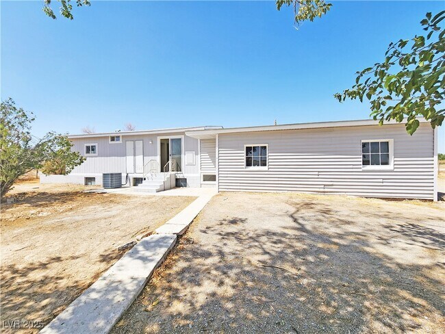 Foto del edificio - 7701 S Arabian Way