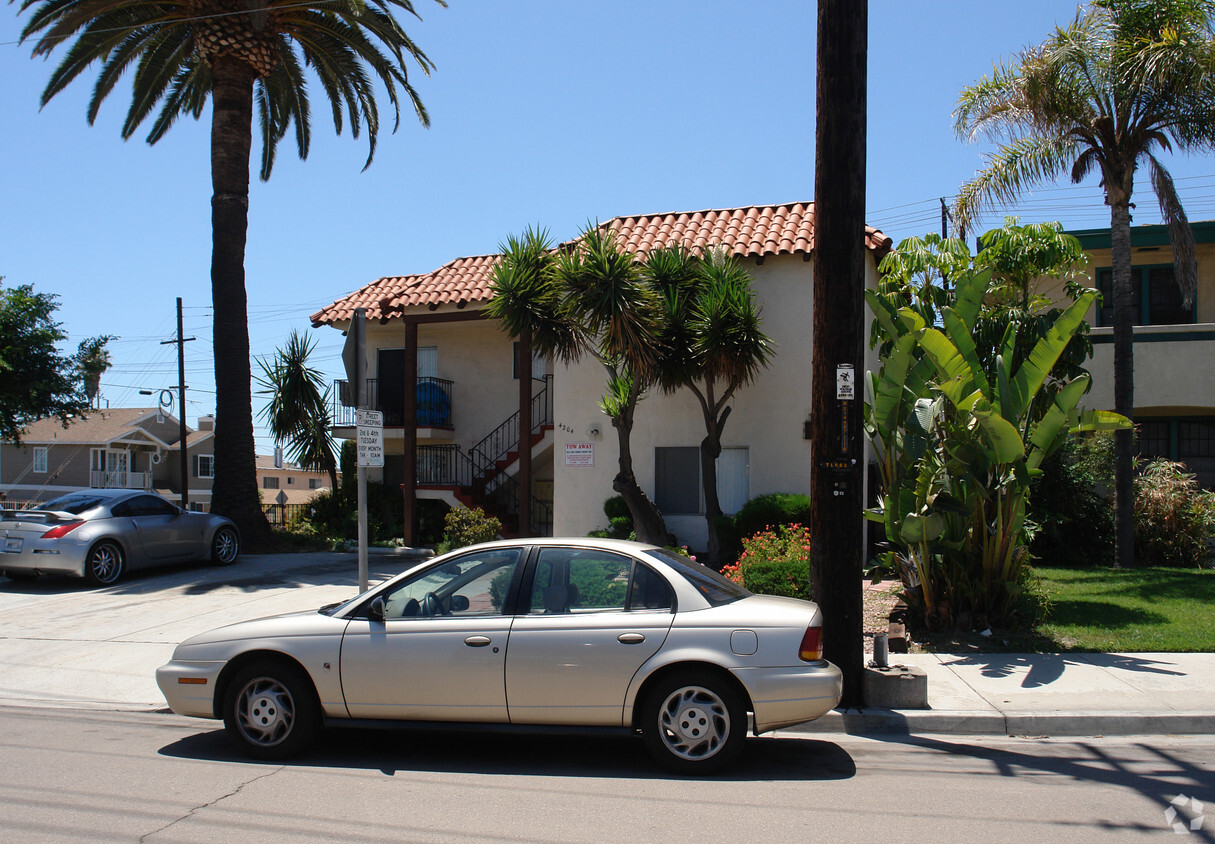 Building Photo - 4204 Boundary St