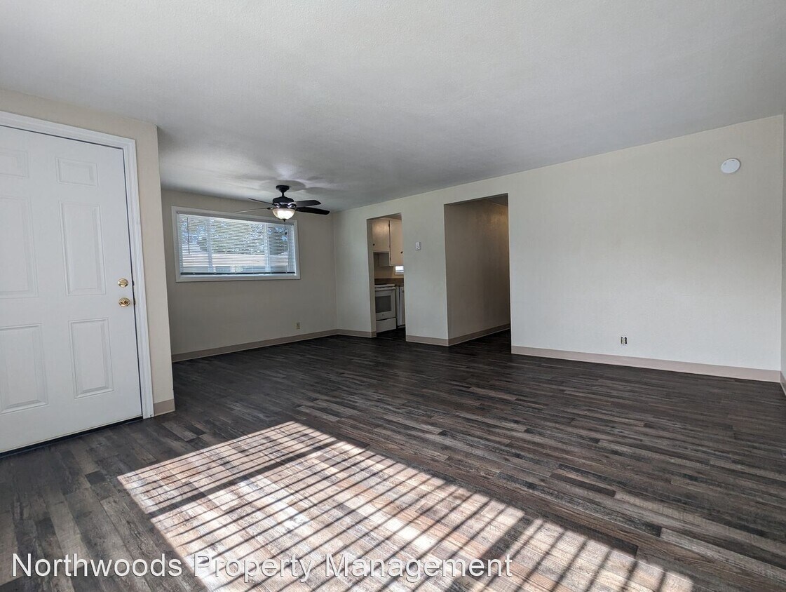 Foto principal - 2 br, 1 bath House - 3039 Elmira Road